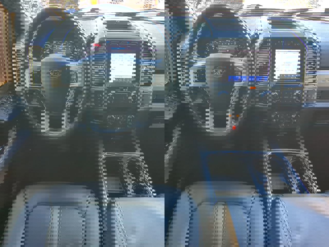 Certified 2020 Ford F450 Platinum w/ FX4 Off-Road Package image 14