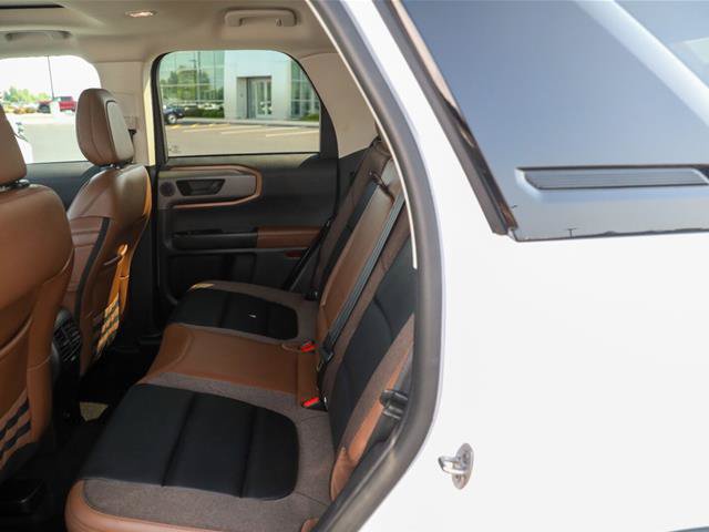 Certified 2025 Ford Bronco Sport Outer Banks w/ Outer Banks Tech Package+ AWD/4WD image 23