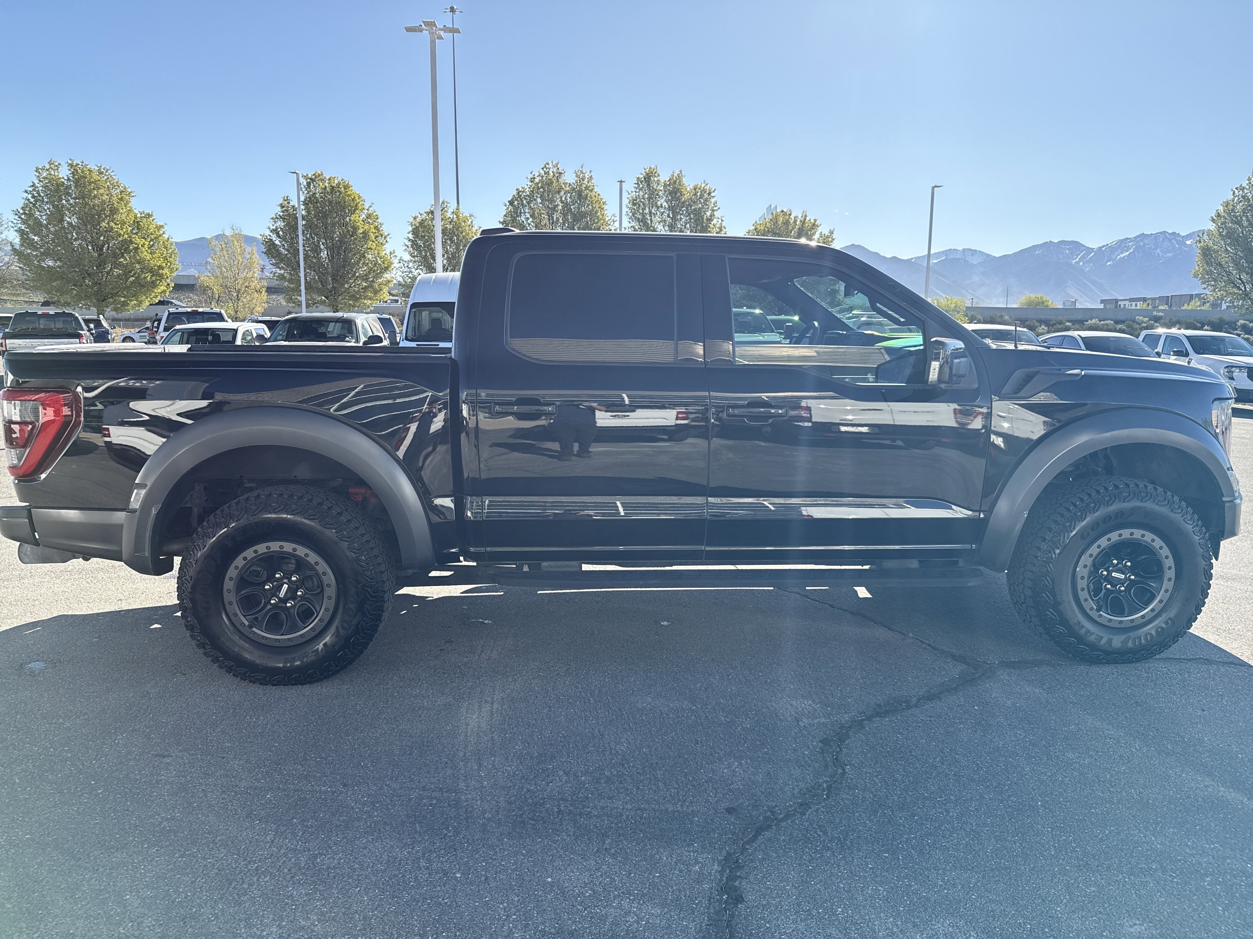 Certified 2022 Ford F150 Raptor w/ Equipment Group 801A High image 6