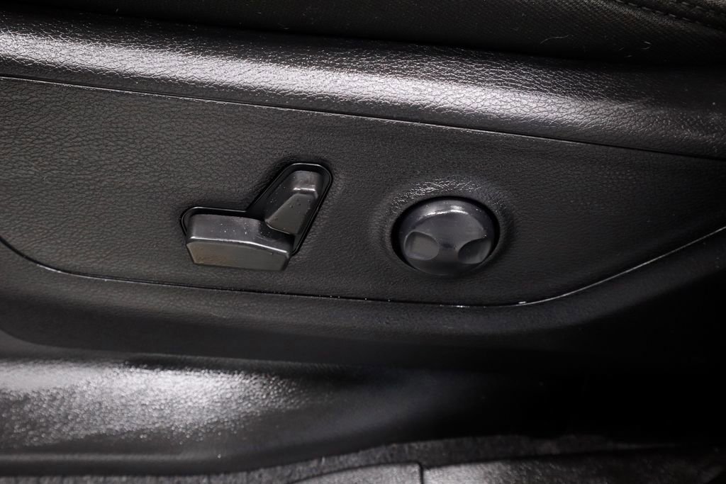 Used 2025 RAM 1500 Big Horn image 26