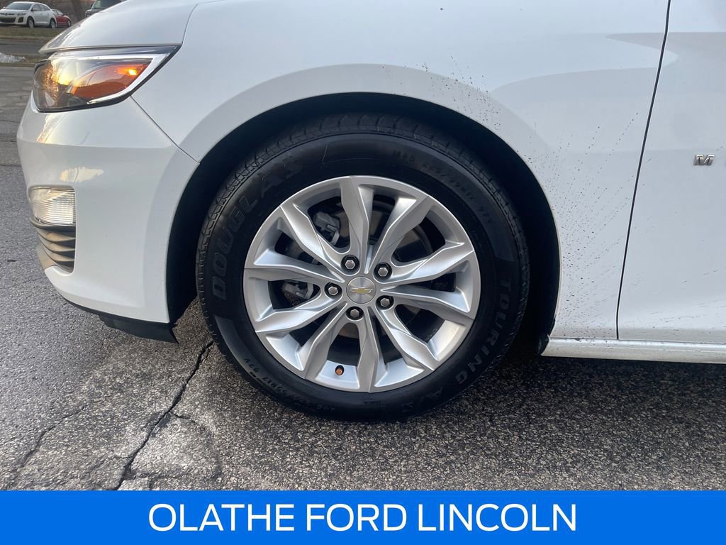 Used 2021 Chevrolet Malibu LT image 28
