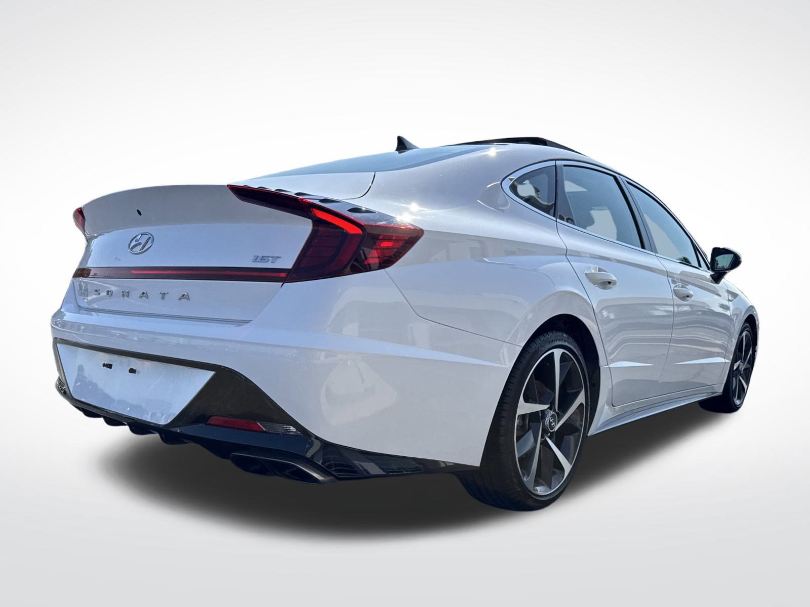 Used 2023 Hyundai Sonata SEL Plus w/ Cargo Package image 6