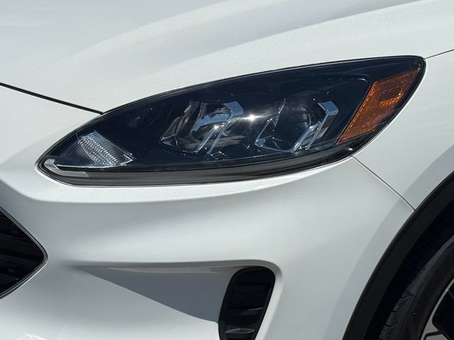 Certified 2021 Ford Escape SE w/ SE Sport Appearance Package AWD/4WD image 24
