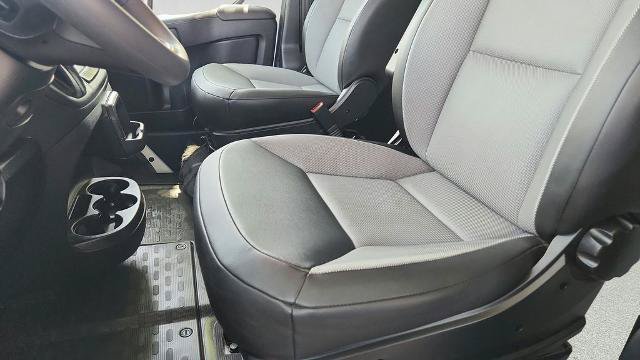 Used 2026 RAM ProMaster 2500 w/ Convenience Group FWD image 12