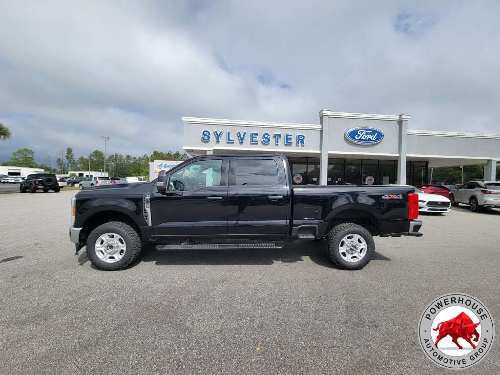 Certified 2026 Ford F250 XLT AWD/4WD image 3