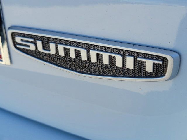 Used 2024 Jeep Grand Cherokee L Summit w/ Advanced Protech Group IV AWD/4WD image 12