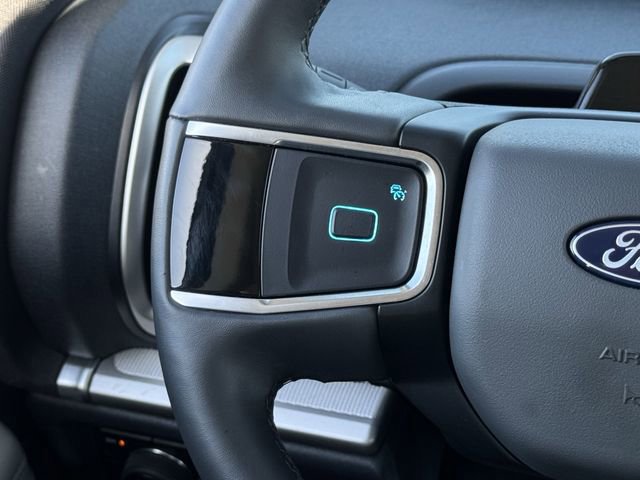 Certified 2025 Ford Expedition Active image 13