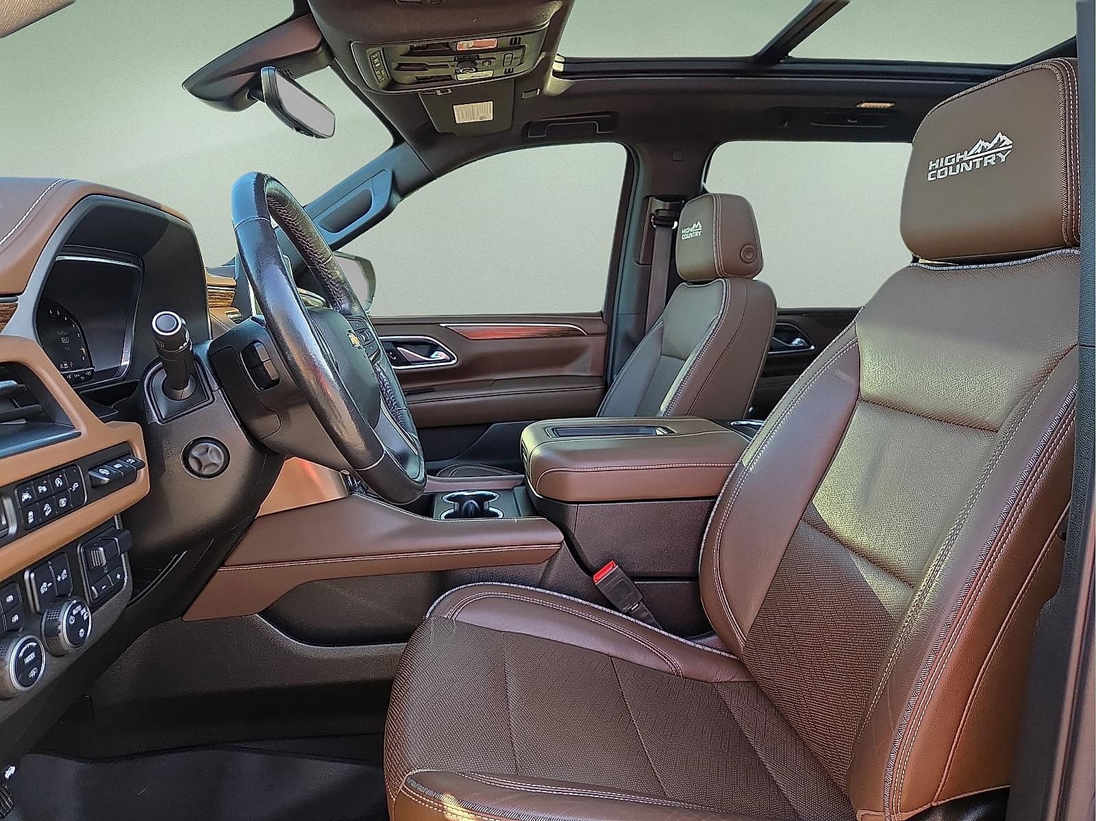 Used 2022 Chevrolet Suburban High Country image 15