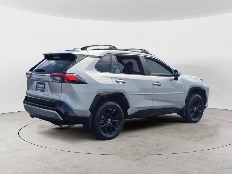 Used 2023 Toyota RAV4 SE AWD/4WD image 5