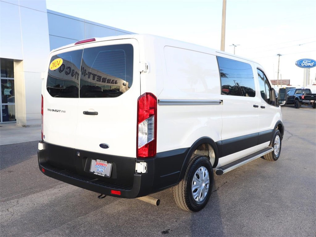 Certified 2024 Ford Transit 250 Low Roof w/ Exterior Upgrade Package image 5