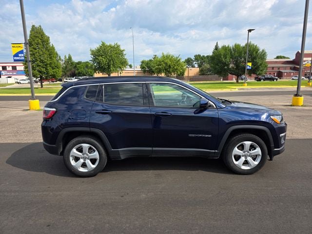 Used 2019 Jeep Compass Latitude w/ Popular Equipment Group AWD/4WD image 8