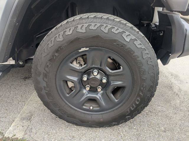 Used 2021 Jeep Wrangler Sport AWD/4WD image 11