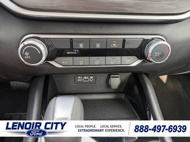 Used 2024 Nissan Altima 2.5 SV FWD image 26