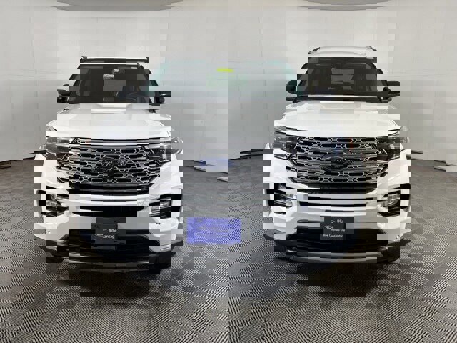 Certified 2023 Ford Explorer Limited w/ Limited Technology Package image 6