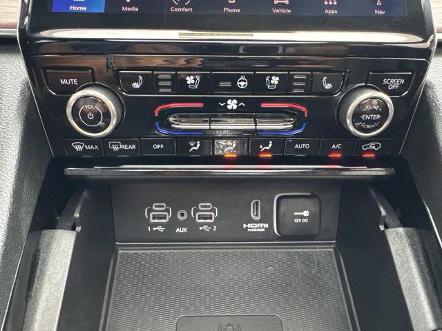 Used 2025 Jeep Grand Cherokee L Summit w/ Advanced Protech Group IV image 29