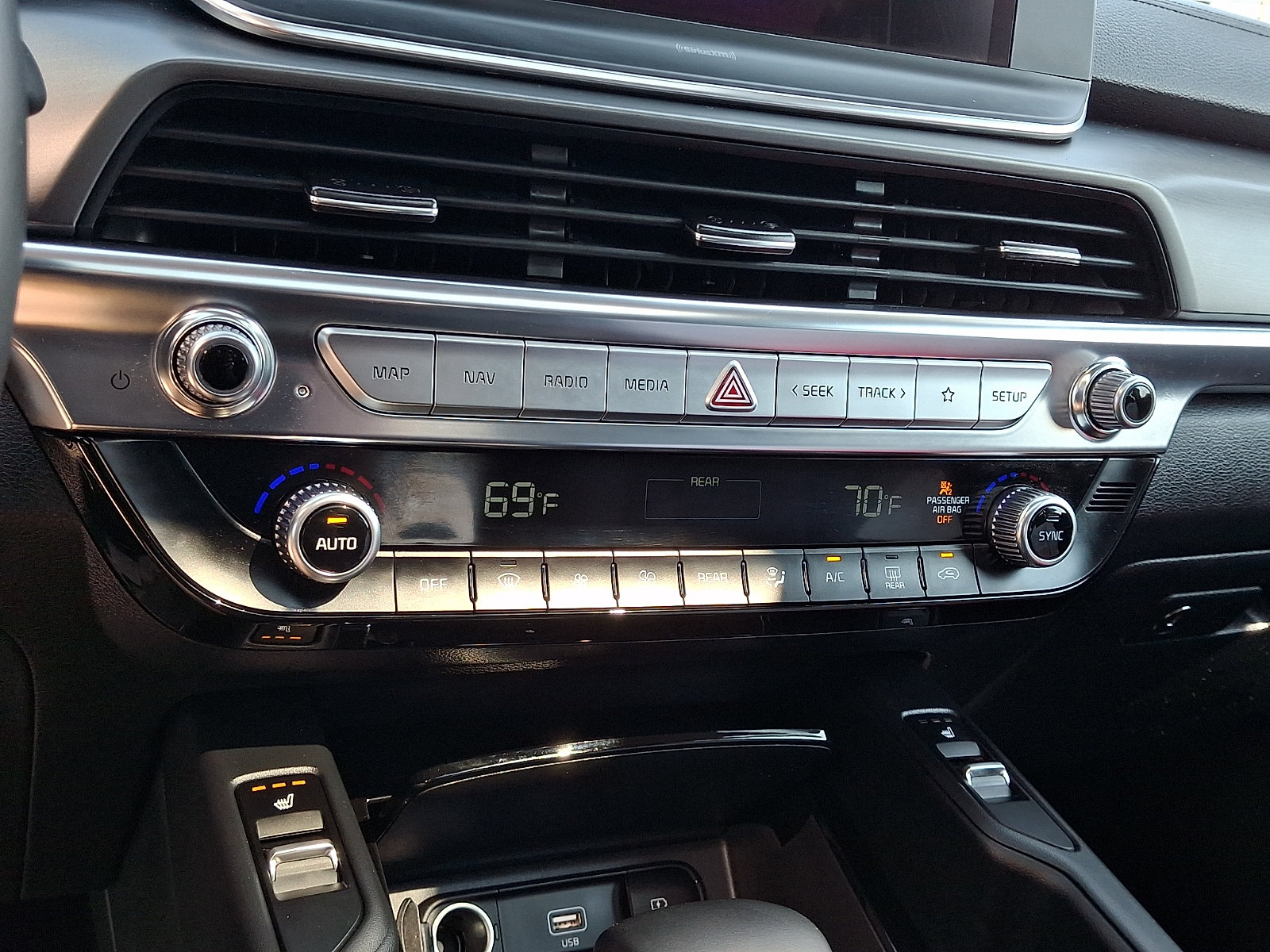 Used 2022 Kia Telluride S AWD/4WD image 19
