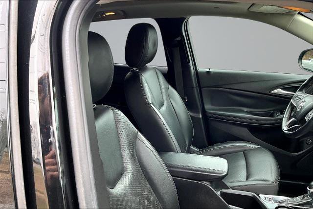 Used 2023 Buick Encore GX Essence w/ Experience Buick Package image 12