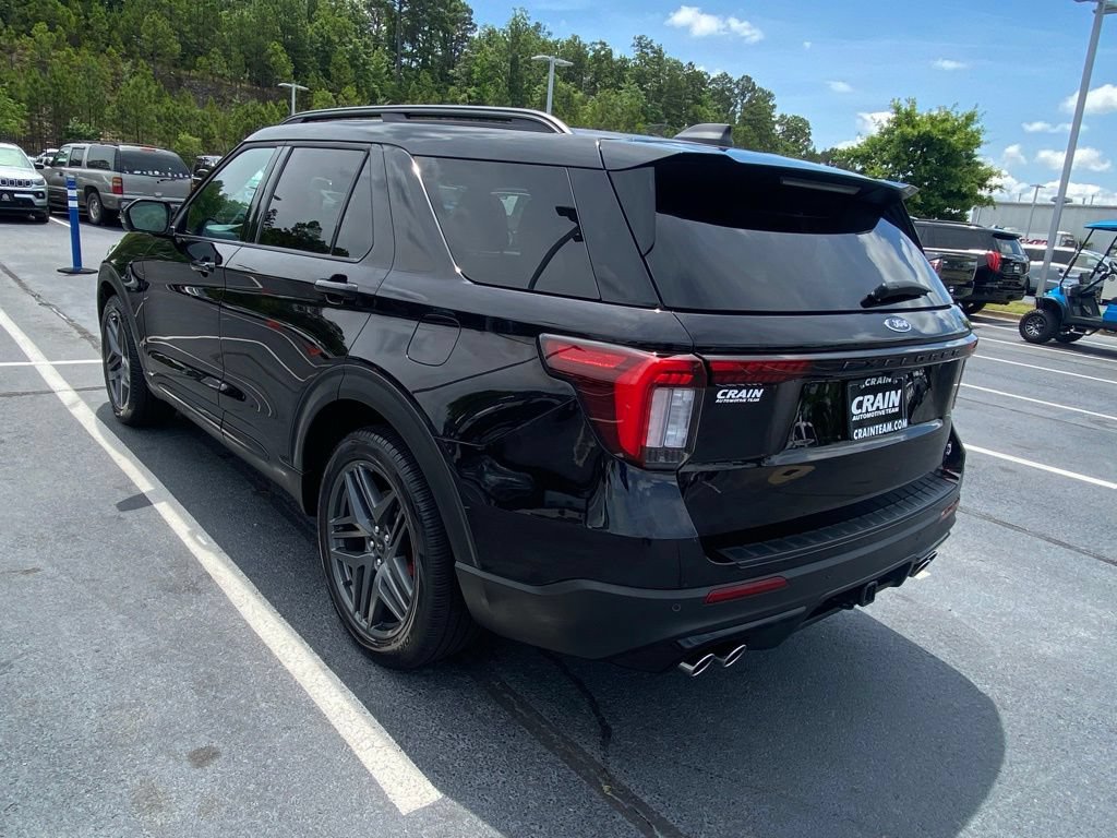 Certified 2025 Ford Explorer ST w/ Sun And Sound Package AWD/4WD image 5