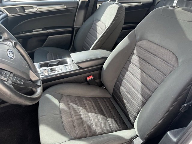 Certified 2020 Ford Fusion SE image 8