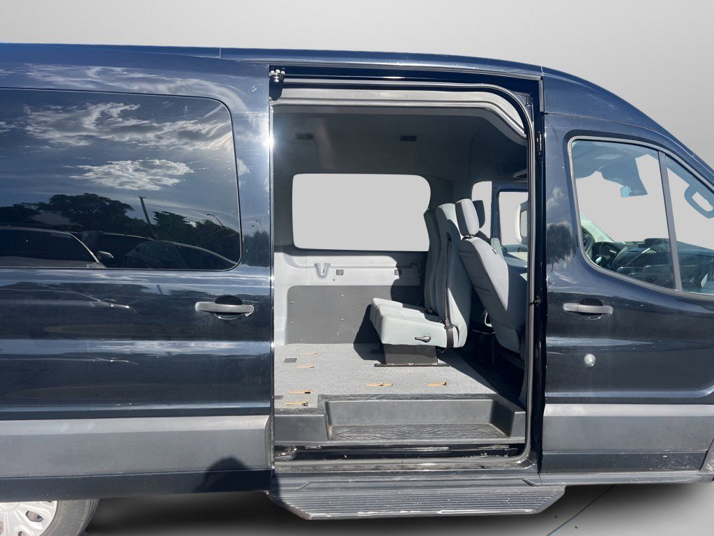 Certified 2019 Ford Transit 350 XLT RWD image 22