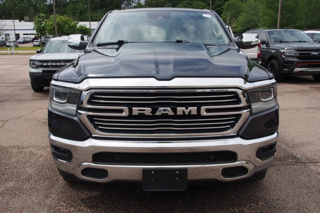 Used 2021 RAM 1500 Laramie AWD/4WD image 3