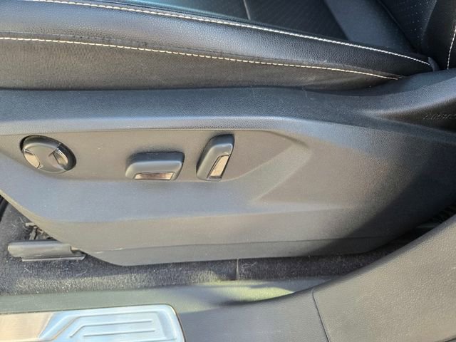 Used 2021 Volkswagen Atlas SE w/ Towing Package image 14