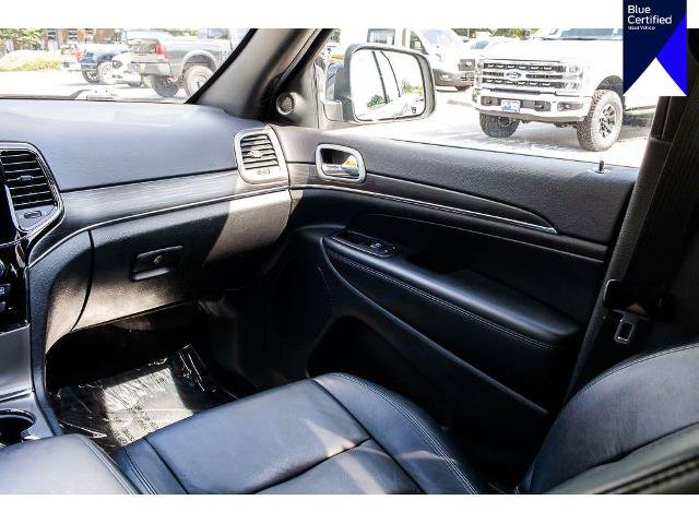 Used 2019 Jeep Grand Cherokee Limited AWD/4WD image 16