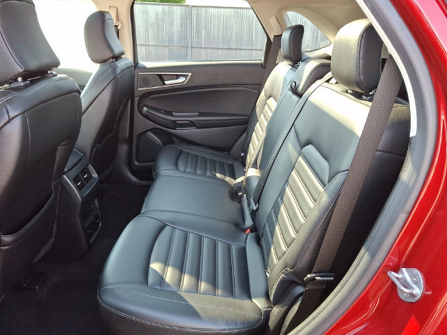 Certified 2024 Ford Edge SEL w/ Convenience Package AWD/4WD image 10
