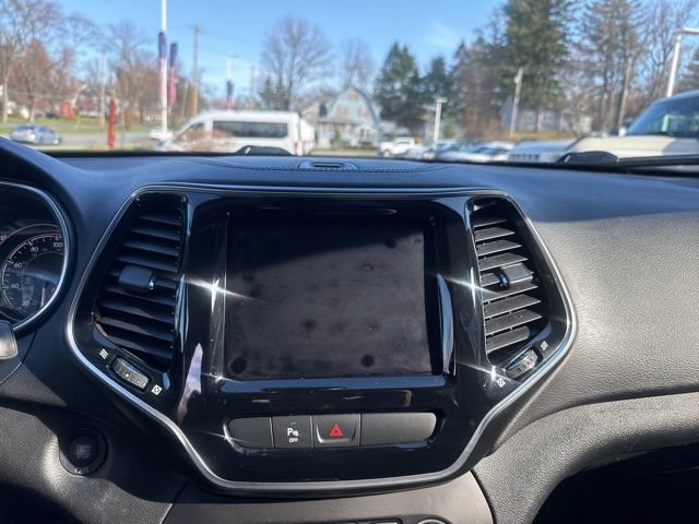 Used 2019 Jeep Cherokee Limited AWD/4WD image 29