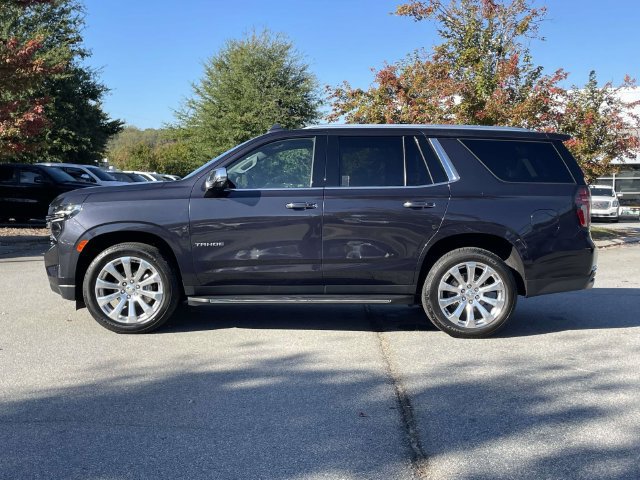 Used 2023 Chevrolet Tahoe Premier w/ Premium Package 2 AWD/4WD image 2
