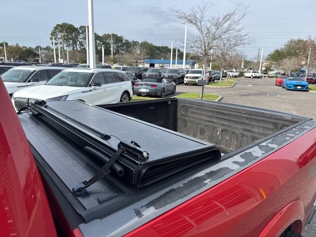 Used 2018 RAM 1500 SLT image 8