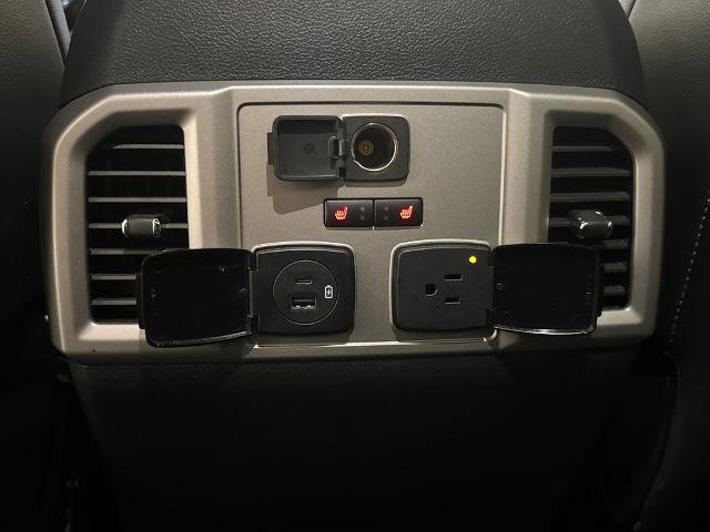 Certified 2022 Ford F250 Lariat w/ Lariat Value Package AWD/4WD image 35