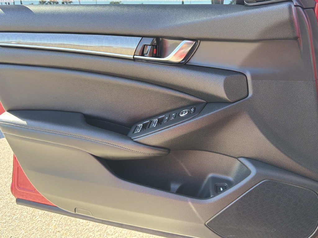 Used 2021 Honda Accord Sport Special Edition image 19