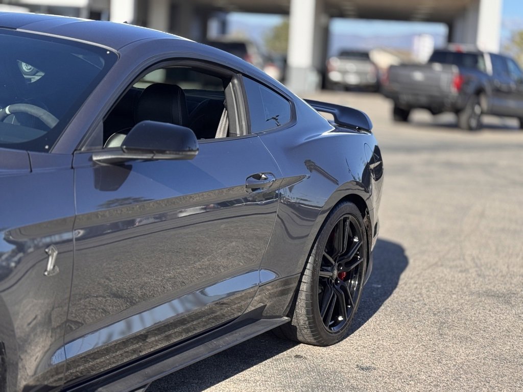 Certified 2021 Ford Mustang Shelby GT500 w/ Technology Package image 9