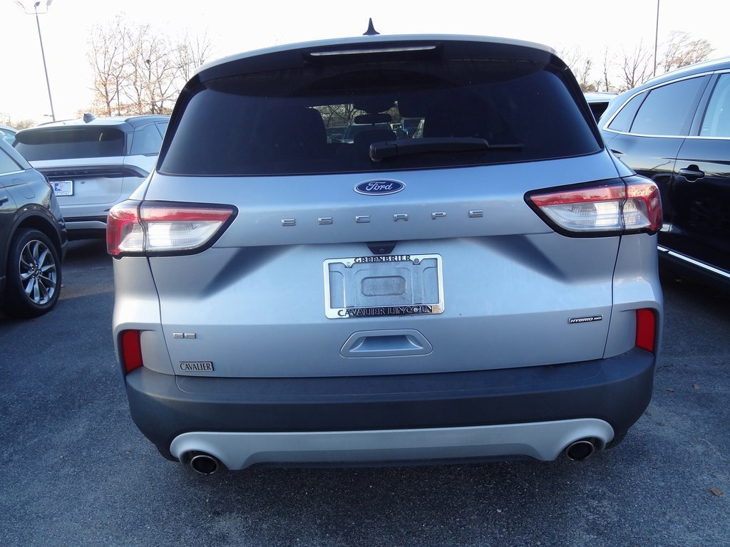 Certified 2022 Ford Escape SE image 4