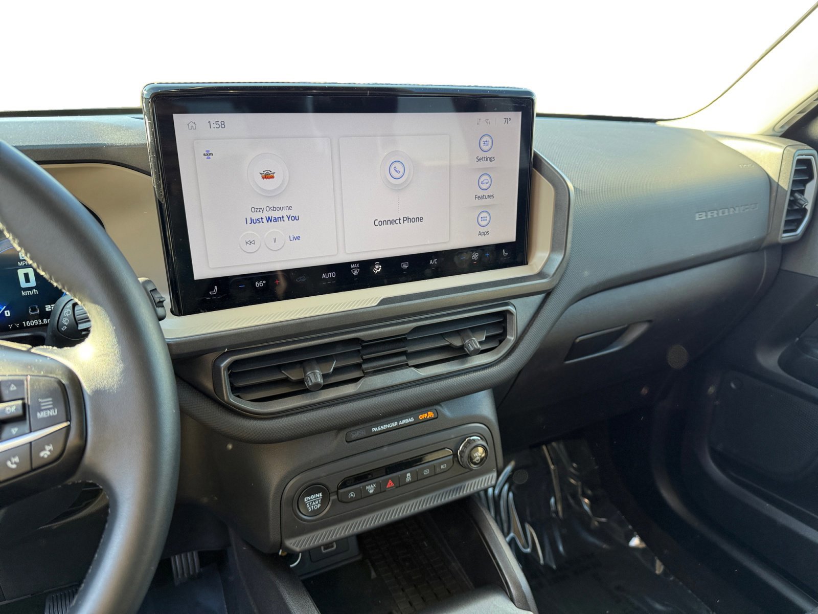 Certified 2025 Ford Bronco Sport Big Bend w/ Convenience Package image 12