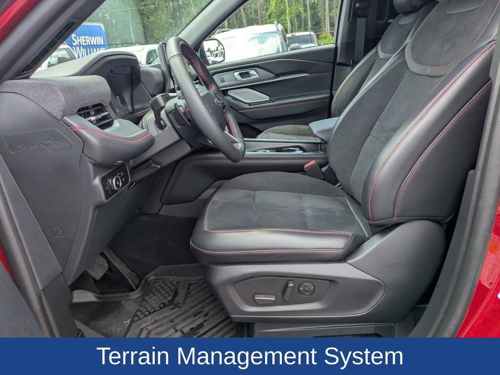 Certified 2025 Ford Explorer ST w/ Sun And Sound Package AWD/4WD image 16