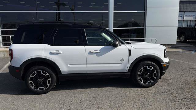 Certified 2023 Ford Bronco Sport Outer Banks AWD/4WD image 35
