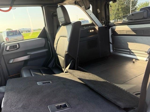 Certified 2023 Ford Bronco Badlands w/ Sasquatch Package AWD/4WD image 28