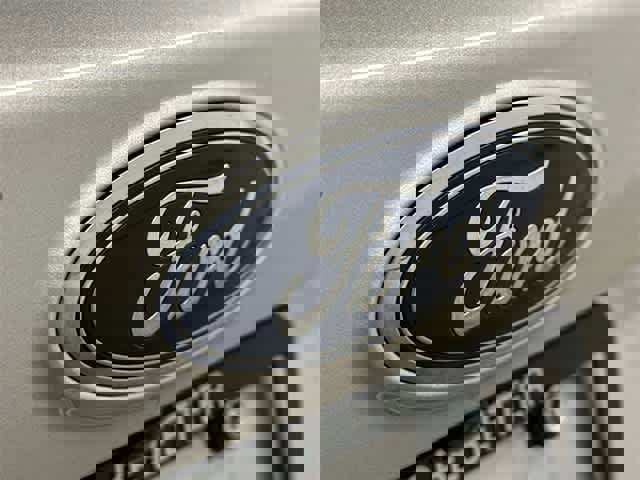 Certified 2018 Ford Escape SE image 28