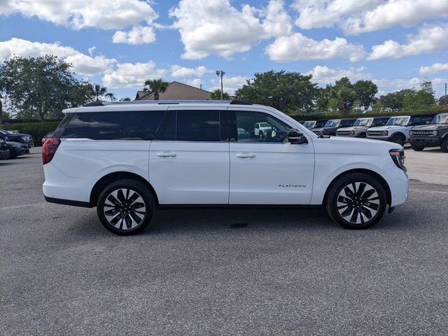 Certified 2025 Ford Expedition Max Platinum w/ Driver's Package AWD/4WD image 3