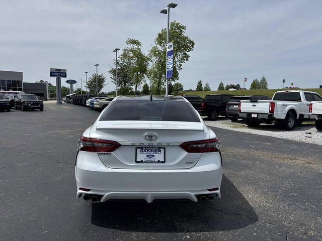 Used 2021 Toyota Camry XSE FWD image 2