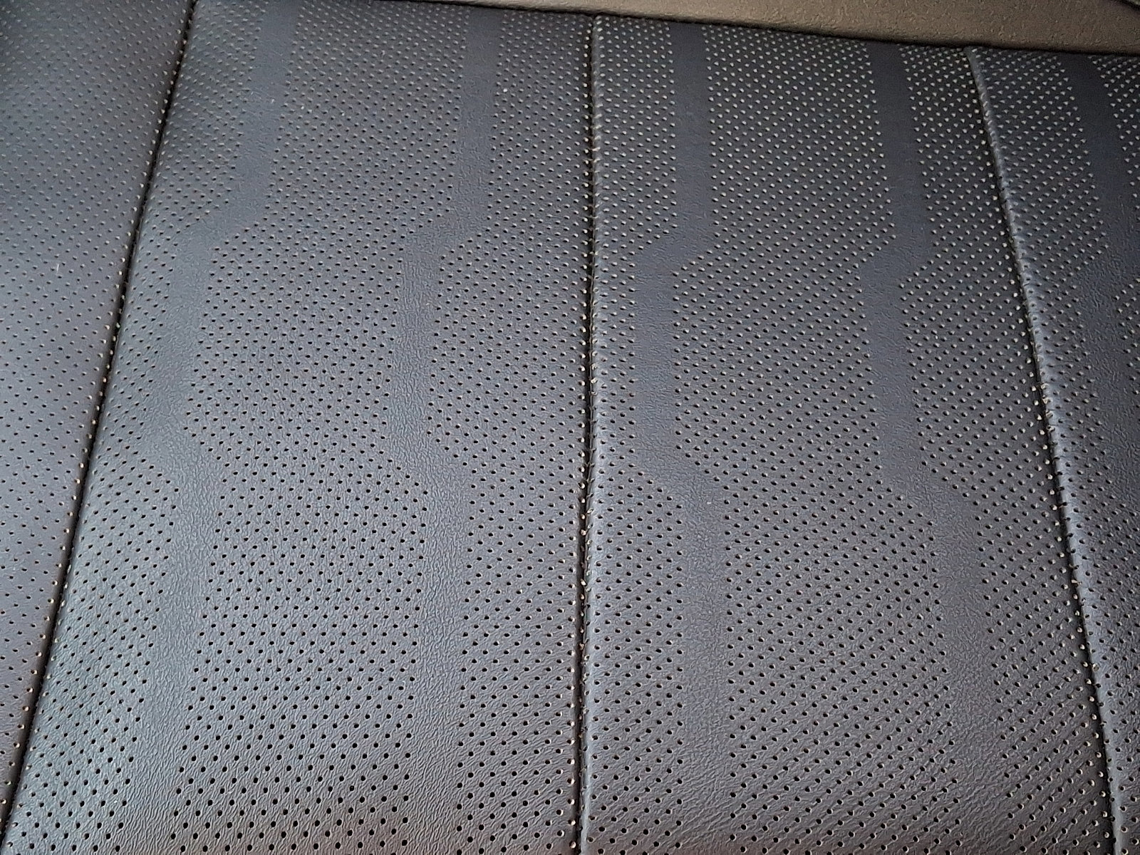 Certified 2018 Ford Mustang Premium w/ Equipment Group 201A image 26