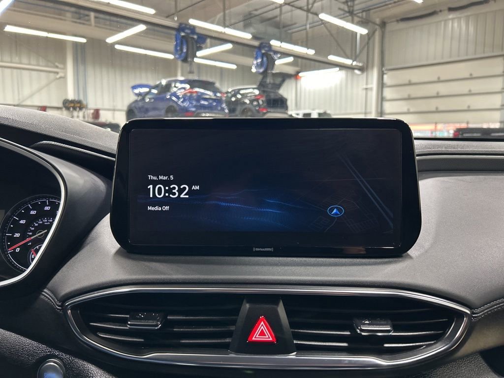 Used 2023 Hyundai Santa Fe SEL image 17