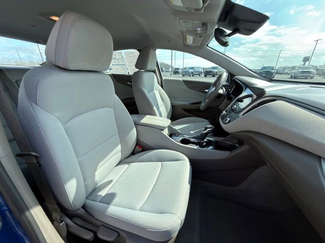 Used 2023 Chevrolet Malibu LT image 23