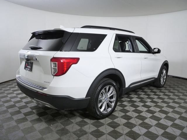 Certified 2024 Ford Explorer XLT w/ Equipment Group 202A AWD/4WD image 8