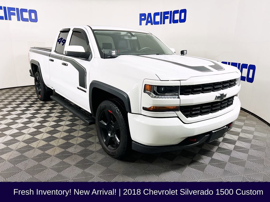 Used 2018 Chevrolet Silverado 1500 Custom image 1