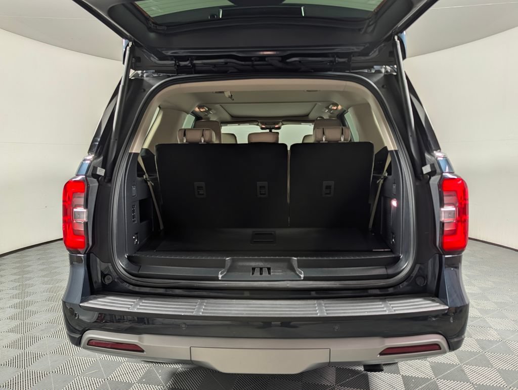 Certified 2024 Ford Expedition Limited RWD image 6