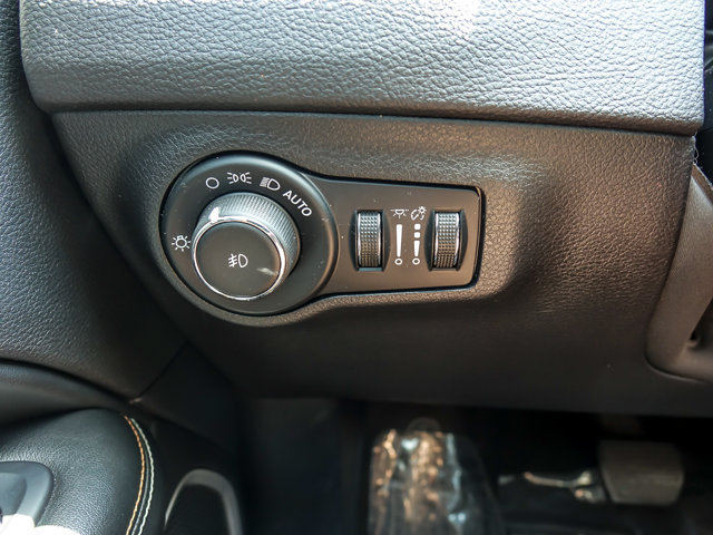 Used 2021 Jeep Compass Latitude AWD/4WD image 20