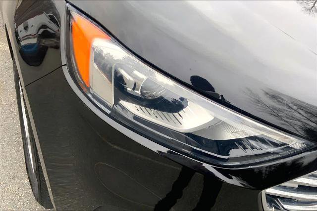 Certified 2019 Ford Edge SE image 26